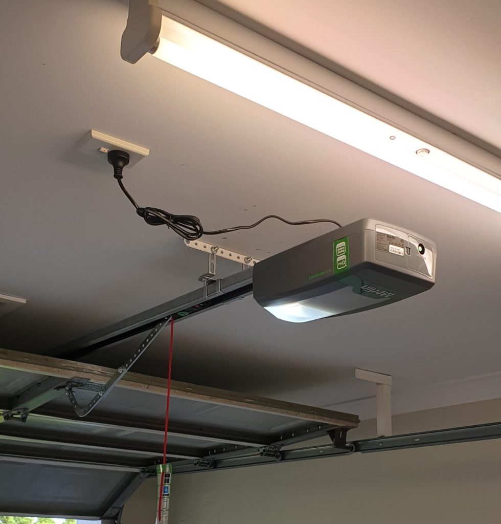Merlin MS105MYQ Commander Elite Garage Door Opener