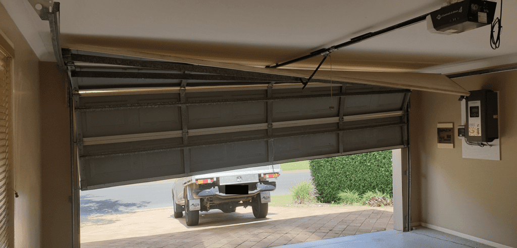 Sectional/Panel Garage Door