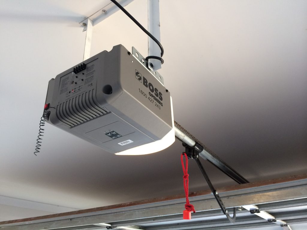 BOSS BOL4 SECTIONAL DOOR OPENER